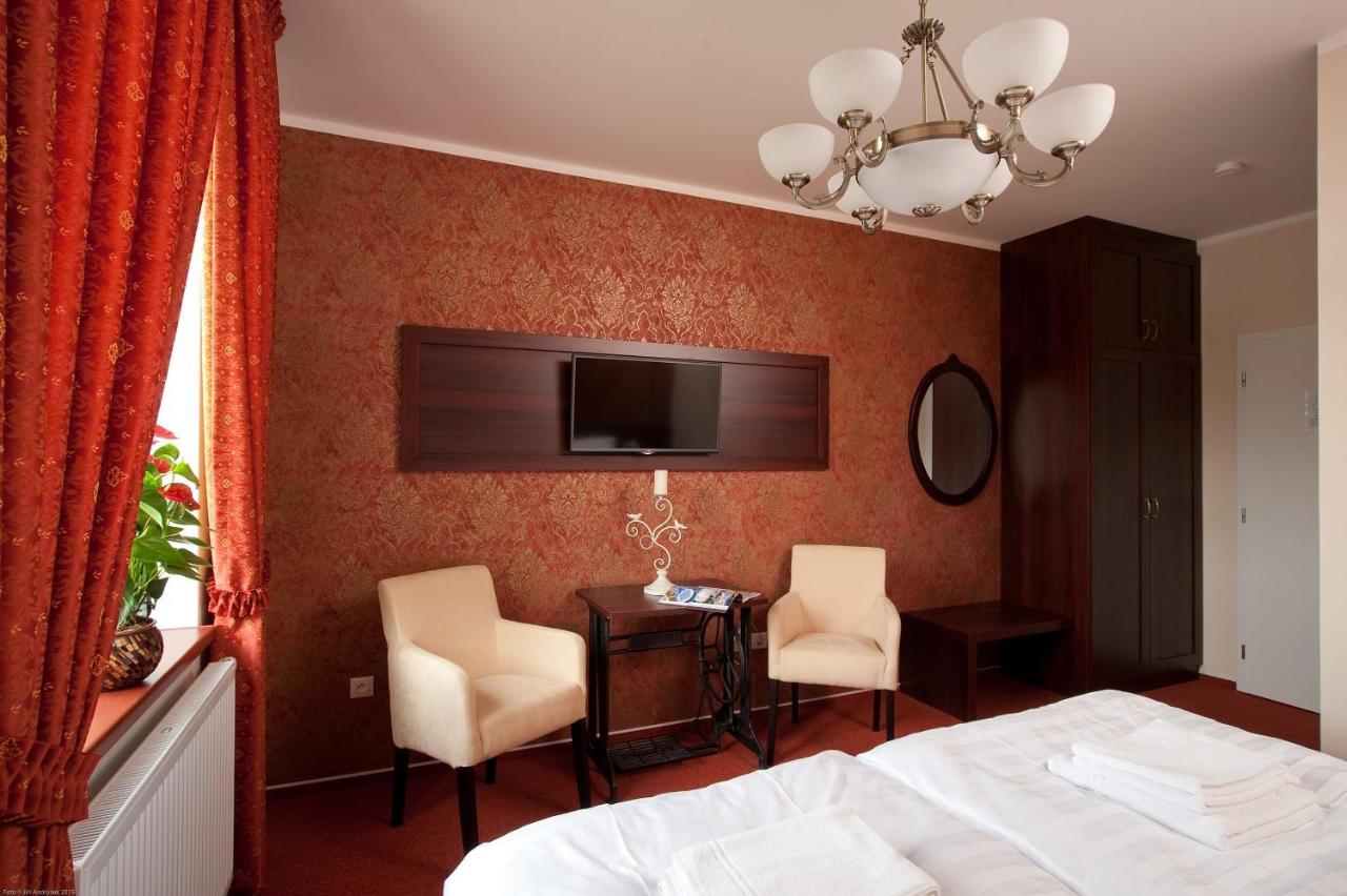 Hotel Plumlov Mostkovice Habitación foto