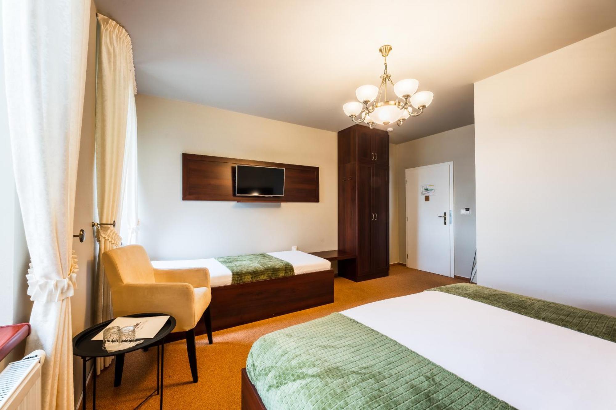 Hotel Plumlov Mostkovice Exterior foto